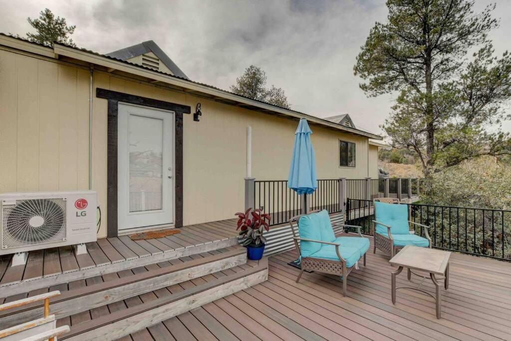 Cozy Guesthouse With View From Large Deck Prescott Exterior foto
